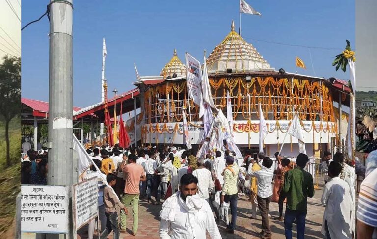 सिंगाजी समाधि पर आस्था का सैलाब भक्तों ने चढ़ाया 1000 किलो घी, 20 ट्रॉली नारियल और एक हजार निशान सिंगाजी समाधि पर आस्था का सैलाब भक्तों ने चढ़ाया 1000 किलो घी, 20 ट्रॉली नारियल और एक हजार निशान