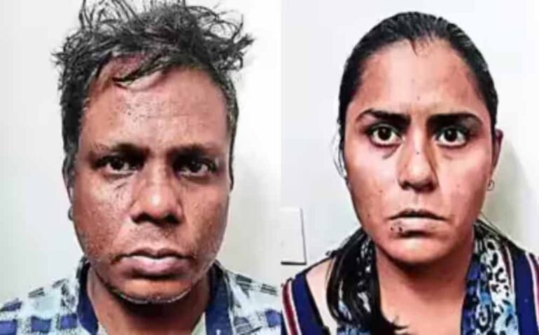 शर्मा जी बनकर बेंगलुरु में रह रहा था सिद्दीकी परिवार, दीवार पर थीं मौलवियों की फोटो; ऐसे खुली पोल शर्मा जी बनकर बेंगलुरु में रह रहा था सिद्दीकी परिवार, दीवार पर थीं मौलवियों की फोटो; ऐसे खुली पोल