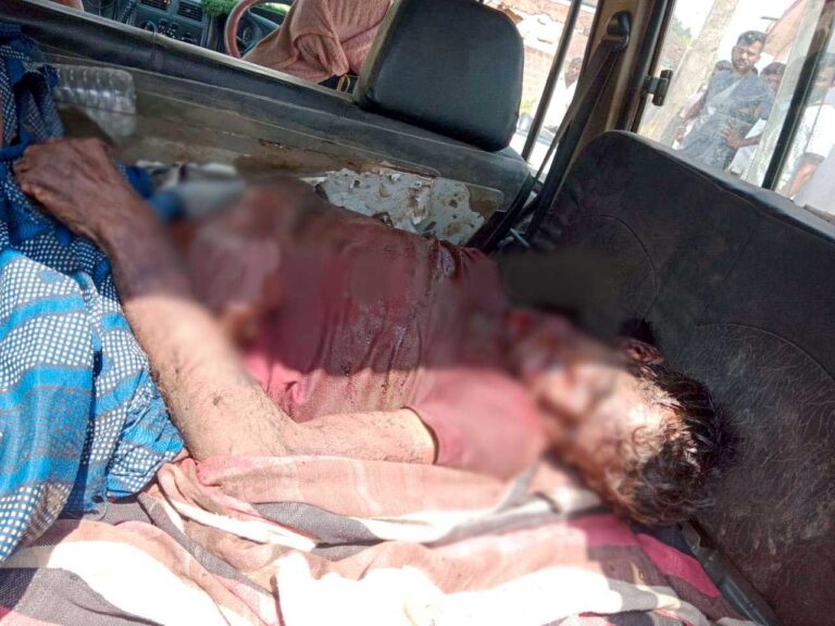 धरसींवा में एक श्रद्धालु ने देवता के सामने ही अपनी गर्दन काटकर बलि दे दी