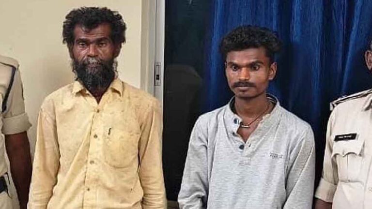 छत्तीसगढ़-बेमेतरा में वैध संबध के शक में बाप-बेटे ने की कोटवार की हत्या छत्तीसगढ़-बेमेतरा में वैध संबध के शक में बाप-बेटे ने की कोटवार की हत्या