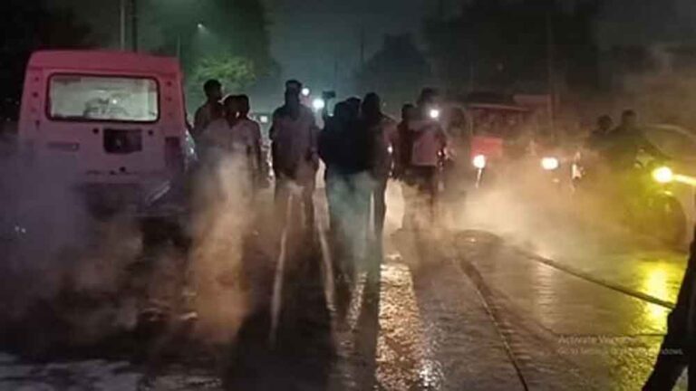 छत्तीसगढ़-कोरबा में चलते-चलते इलेक्ट्रॉनिक स्कूटी में अचानकर लगी आग