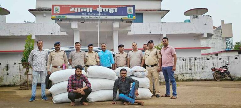 पुलिस का गांजा तस्करों के खिलाफ अभियान जारी, एक महीने में एक 1 करोड़ का गांजा जब्त, 11 आरोपी गिरफ्तार