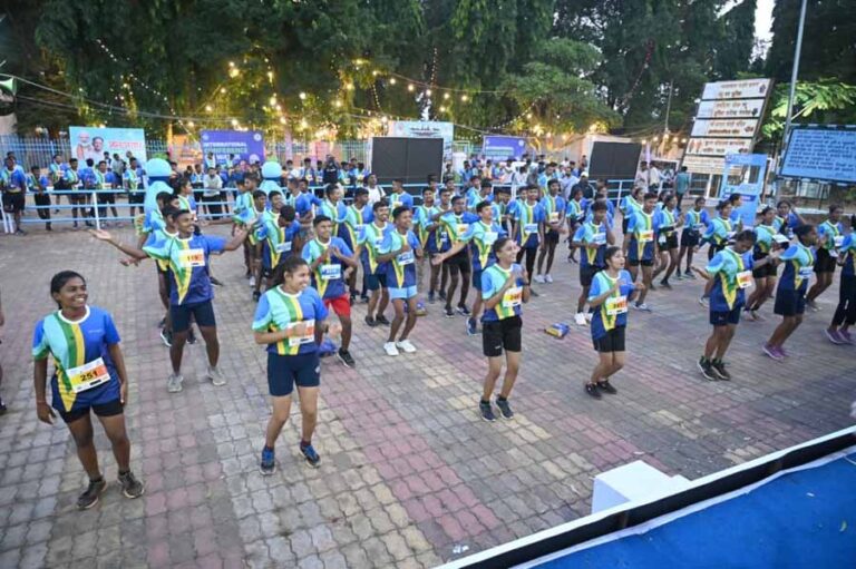 जल जगार महोत्सव:  जल एवं पर्यावरण संरक्षण का संदेश देने कई जिलों के प्रतिभागी हुए शामिल