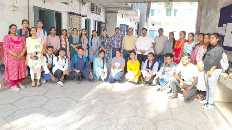 कमला नेहरु कालेज में वाइल्ड लाइफ वीक पर सेमिनार कमला नेहरु कालेज में वाइल्ड लाइफ वीक पर सेमिनार