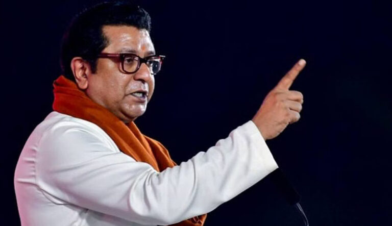 राज ठाकरे चुनाव नतीजों से पहले खुद को किंगमेकर के तौर पर देख रहे थे, अब सिंबल और दर्जे पर तलवार