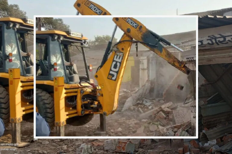 मेट्रो प्रोजेक्ट के दूसरे चरण के काम में आने वाली रुकावटों को हटाने का सिलसिला जारी मेट्रो प्रोजेक्ट के दूसरे चरण के काम में आने वाली रुकावटों को हटाने का सिलसिला जारी