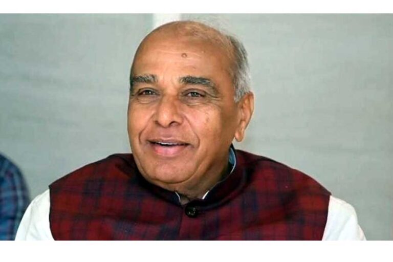 जगदम्बिका पाल उन किसानों से मुलाकात करेंगे जो वक्फ संपत्तियों पर अतिक्रमण  का विरोध कर रहे