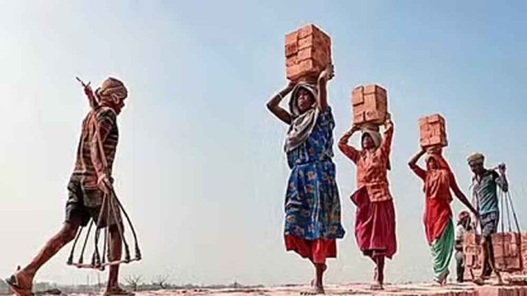 छत्तीसगढ़-कोरबा में श्रमिक सम्मेलन में आज 85 हजार हितग्राहियों को मिलेंगे 46 करोड़ रुपए छत्तीसगढ़-कोरबा में श्रमिक सम्मेलन में आज 85 हजार हितग्राहियों को मिलेंगे 46 करोड़ रुपए