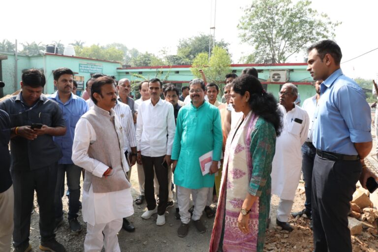 मनकामेश्वर शिव मंदिर जीर्णोद्धार का कार्य शीघ्र पूरा करें : उप मुख्यमंत्री श्री शुक्ल मनकामेश्वर शिव मंदिर जीर्णोद्धार का कार्य शीघ्र पूरा करें : उप मुख्यमंत्री श्री शुक्ल