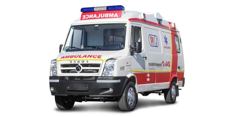 समय पर एम्बुलेंस सेवा न मिलने पर कार्रवाई समय पर एम्बुलेंस सेवा न मिलने पर कार्रवाई