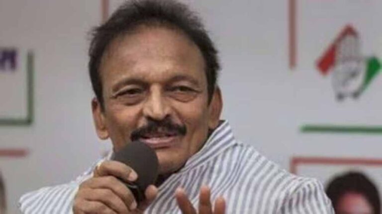 भाजपा को कांग्रेस नेता भाई जगताप पर चुनाव आयोग के खिलाफ उनकी टिप्पणियों के लिए कड़ी आलोचना की भाजपा को कांग्रेस नेता भाई जगताप पर चुनाव आयोग के खिलाफ उनकी टिप्पणियों के लिए कड़ी आलोचना की