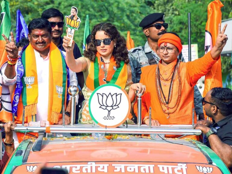 महाराष्ट्र: जीत से हम सब कार्यकर्ता बहुत ही ज्यादा उत्साहित हैं और हम महाराष्ट्र व पूरे भारत की जनता के धन्यवादी हैं: कंगना