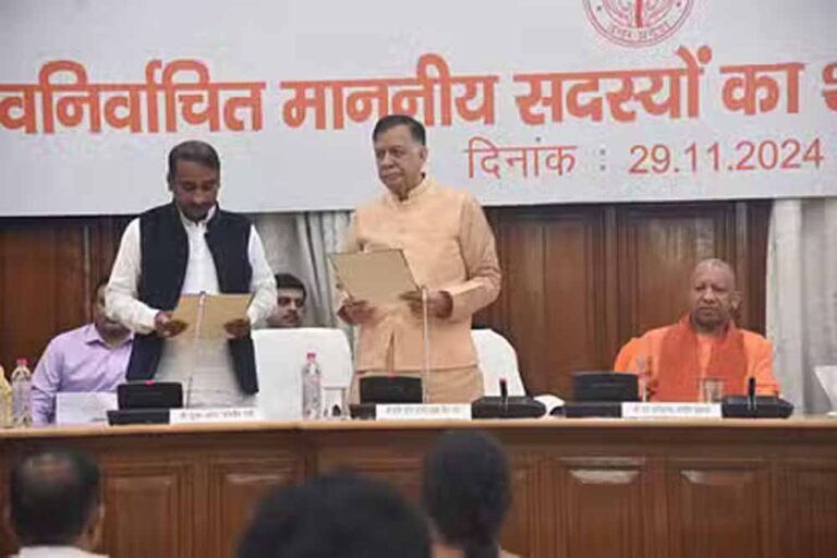 उपचुनाव में भाजपा और RLD के 7 सदस्यों ने विधानसभा में ली शपथ, मोदी-योगी के नेतृत्व पर जताई निष्ठा