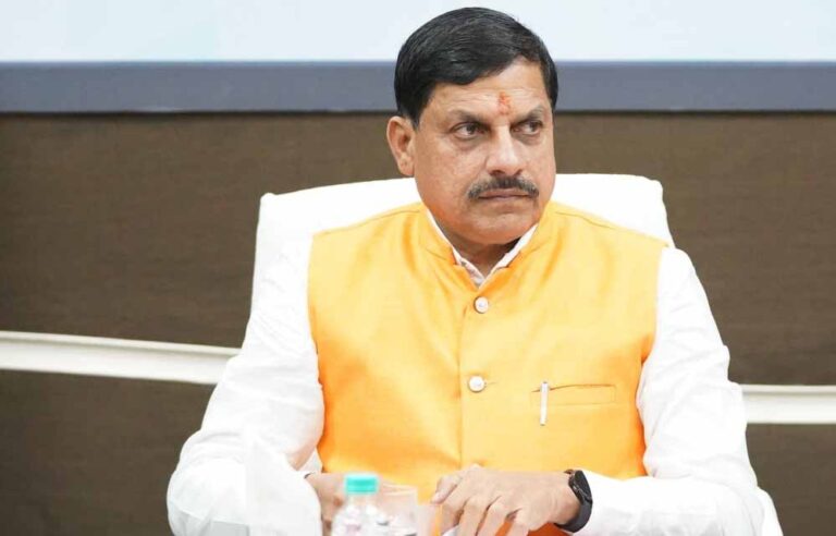 मुख्यमंत्री डॉ. मोहन यादव ने कहा कि राहुल गांधी को देश के लोग मजाक में लेते हैं