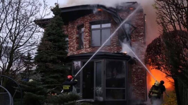 रूस ने यूक्रेन पर एक इंटर कॉ​न्टिनेंटल यानी अंतरमहाद्वीपीय मिसाइल दागी, किया बड़ा हमला