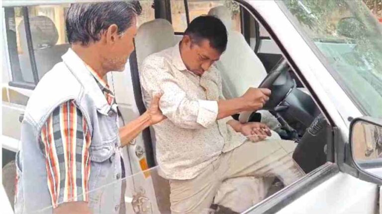 नशे में धुत्त शासकीय वाहन चालक ने सेनेटरी इंस्पेक्टर को क्या चोटिल नशे में धुत्त शासकीय वाहन चालक ने सेनेटरी इंस्पेक्टर को क्या चोटिल