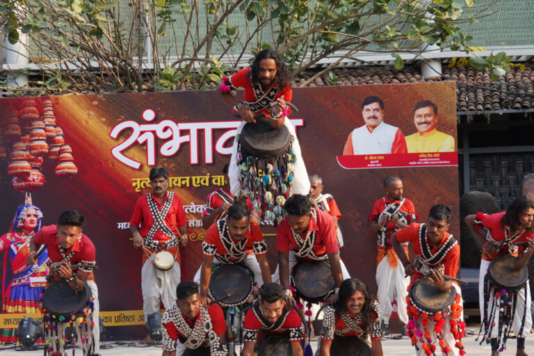 “संभावना’’ गतिविधि में हुई भोजपुरी गायन एवं नृत्य प्रस्तुति