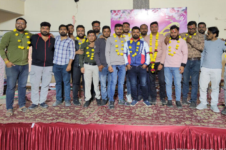 चौरसिया नवयुवक मंडल के अध्यक्ष बने दीपक चौरसिया चौरसिया नवयुवक मंडल के अध्यक्ष बने दीपक चौरसिया