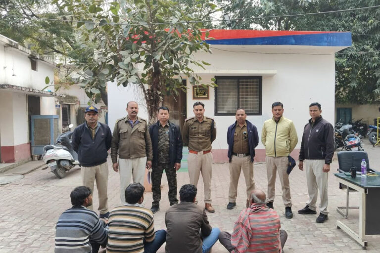 टीकमगढ़ पुलिस ने लुटेरी दुल्हन को गैंग सहित पकड़ा टीकमगढ़ पुलिस ने लुटेरी दुल्हन को गैंग सहित पकड़ा