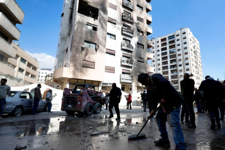 भारत ने सीरिया में रहने वाले भारतीय नागरिकों को अर्जेंट एडवाइजरी जारी कर तुरंत देश छोड़ने को कहा