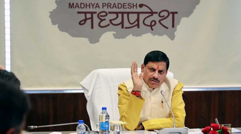 भोपाल में हजारों आचार्य करेंगे गीता का सस्वर पाठ, बनेगा रिकार्ड : मुख्यमंत्री डॉ. यादव