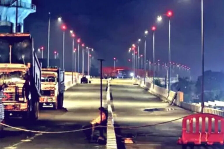 जाम से मिलेगी मुक्ति, जीजी फ्लाइओवर पर कल से दौड़ेंगे वाहन, मुख्यमंत्री डॉ. मोहन यादव करेंगे लोकार्पण जाम से मिलेगी मुक्ति, जीजी फ्लाइओवर पर कल से दौड़ेंगे वाहन, मुख्यमंत्री डॉ. मोहन यादव करेंगे लोकार्पण