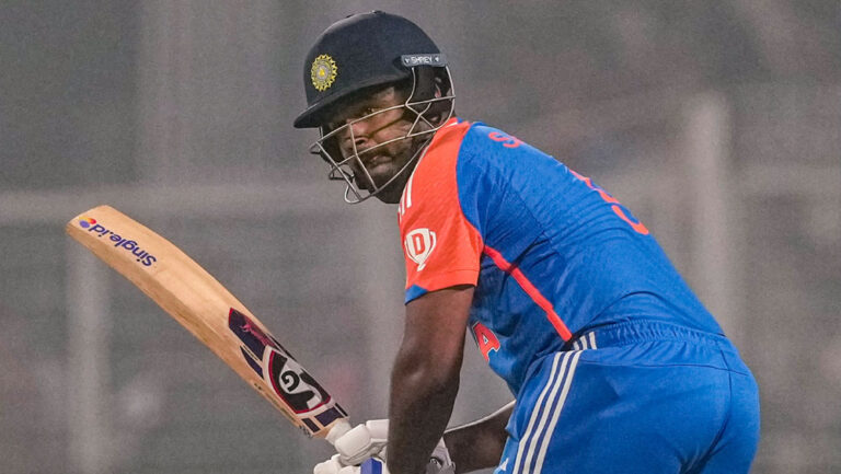 राजकोट में इंग्लैंड के लिए ‘करो या मरो’ की जंग… सीरीज जीतने उतरेगी भारतीय टीम राजकोट में इंग्लैंड के लिए ‘करो या मरो’ की जंग… सीरीज जीतने उतरेगी भारतीय टीम