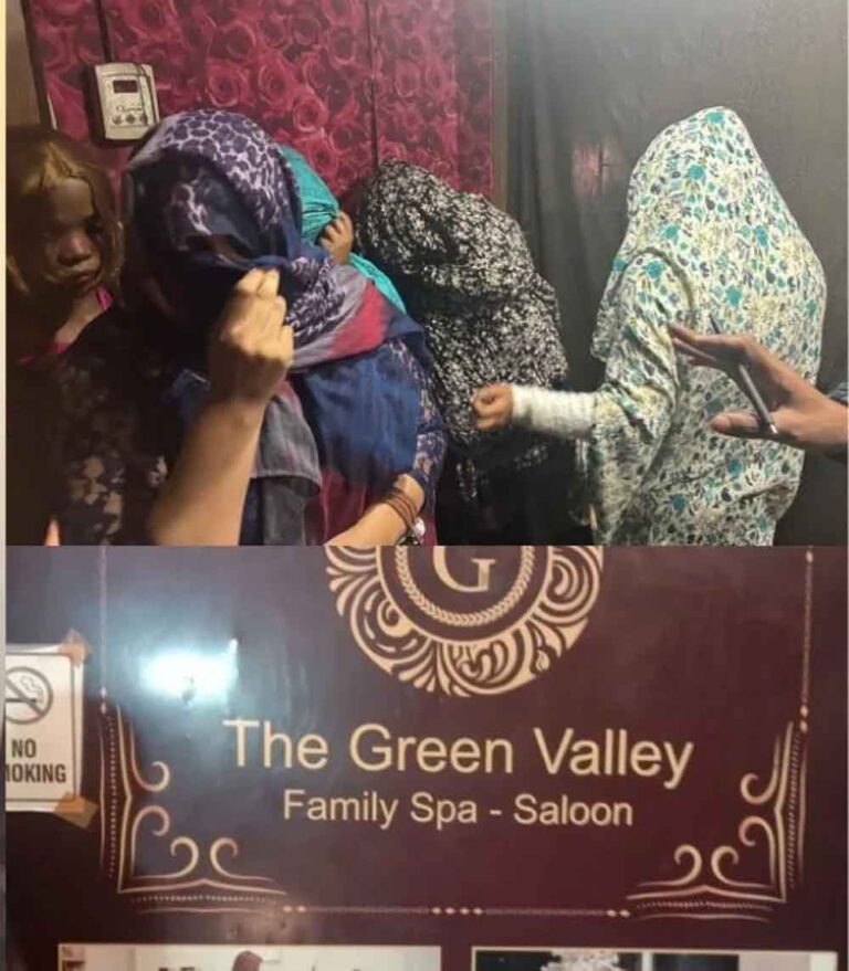 भोपाल में 15 स्पा सेंटर्स से पकड़े लड़के-लड़कियों से लेडी कांस्टेबल सहित दो पुलिस वालों ने की वसूली भोपाल में 15 स्पा सेंटर्स से पकड़े लड़के-लड़कियों से लेडी कांस्टेबल सहित दो पुलिस वालों ने की वसूली