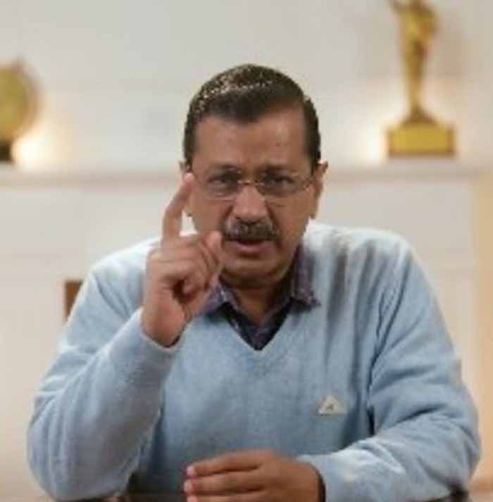 अरविंद केजरीवाल ने कहा- अमित शाह के इशारे पर पुलिस ने मेरी गाड़ी पर हमला करवाया अरविंद केजरीवाल ने कहा- अमित शाह के इशारे पर पुलिस ने मेरी गाड़ी पर हमला करवाया