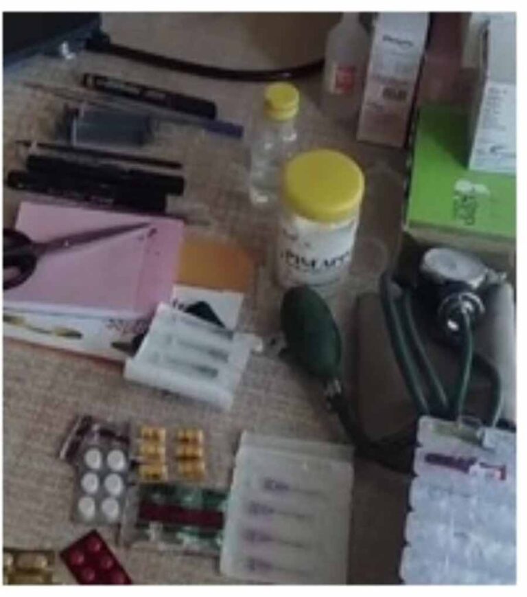 बड़वानी में बिना डिग्री और लाइसेंस के डॉक्टर कर रहे इलाज, स्वास्थ्य विभाग बना अनजान बड़वानी में बिना डिग्री और लाइसेंस के डॉक्टर कर रहे इलाज, स्वास्थ्य विभाग बना अनजान