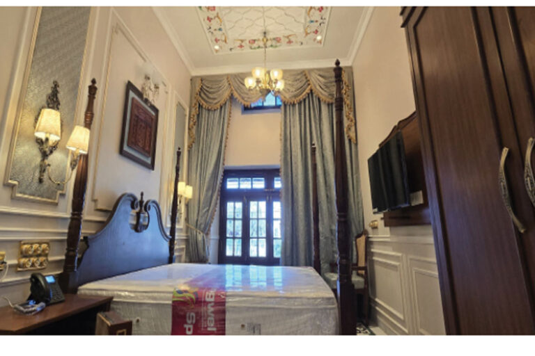 उज्जैन में श्रद्धालुओं के लिए बन रहा पहला AI युक्त होटल, सुविधाएं आपको चौंका देंगी उज्जैन में श्रद्धालुओं के लिए बन रहा पहला AI युक्त होटल, सुविधाएं आपको चौंका देंगी