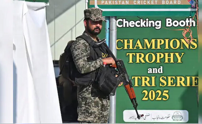 चैंपियंस ट्रॉफी पर आतंकी हमले के अलर्ट पर बौखलाए पाकिस्तानी मंत्री, भारत को ही दिखाने लगे आंख चैंपियंस ट्रॉफी पर आतंकी हमले के अलर्ट पर बौखलाए पाकिस्तानी मंत्री, भारत को ही दिखाने लगे आंख