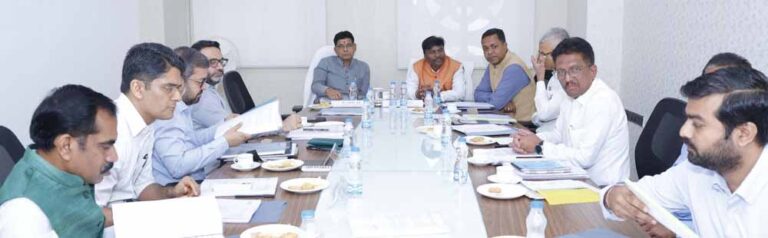 मंत्री केदार कश्यप की अध्यक्षता में सी.आई.डी.सी. की बैठक सम्पन्न