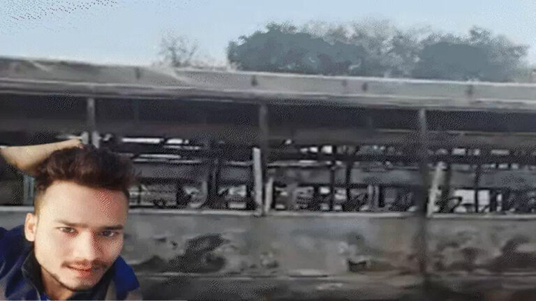 सिंगरौली अंतरराज्यीय बस स्टैंड पर बस में कंडक्टर सो रहा था, आग लगने से जिंदा जला