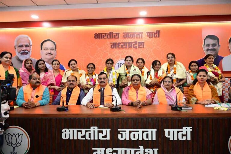 प्रधानमंत्री जी की नीतियों से महिलाएं हो रहीं आर्थिक रूप से सशक्त: विष्णुदत्त शर्मा