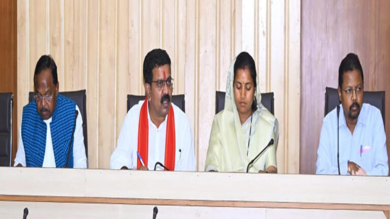 उपमुख्यमंत्री शर्मा की अध्यक्षता में विशुद्ध रूप से राजनीतिक आंदोलनों से सम्बंधित दर्ज प्रकरणों पर मंत्रिपरिषद की उपसमिति की बैठक सम्पन्न