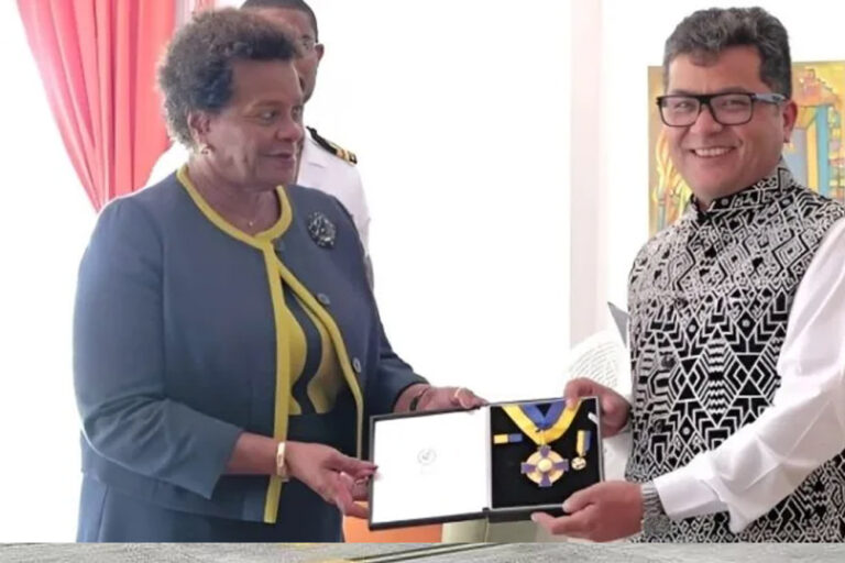 बारबाडोस ने पीएम मोदी को सर्वोच्च राष्ट्रीय पुरस्कार से किया सम्मानित, कोविड महामारी में रणनीतिक नेतृत्व के लिए मिला पुरस्कार