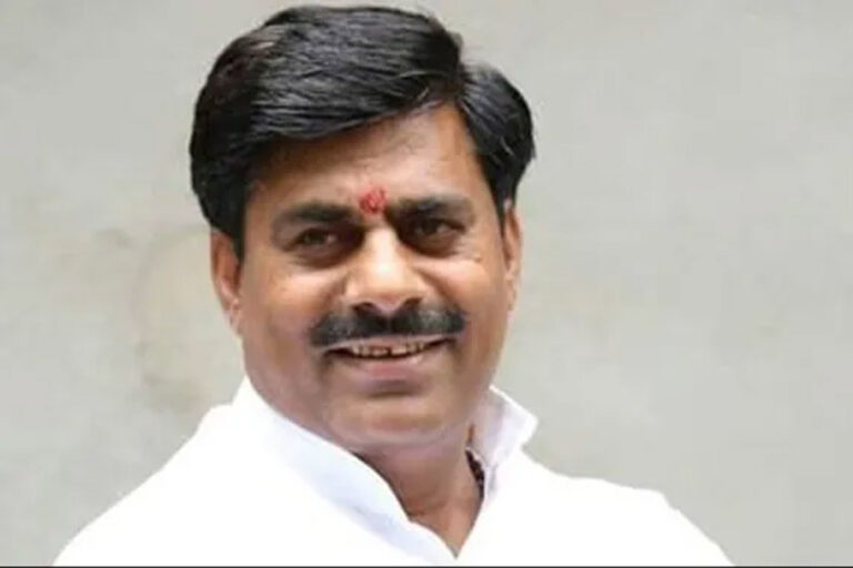 विधायक रामेश्वर शर्मा ने औरंगजेब की तारीफ करने वालों को कब्रिस्तान भेजने की दीधमकी