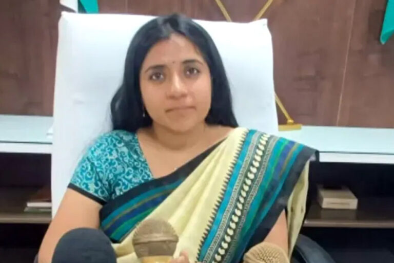 IAS भव्या मित्तल फिर चर्चा में 84 लाख रुपए के छात्रवृत्ति घोटाले के मामले में तीन अधिकारियों को विरुद्ध प्रकरण किया दर्ज IAS भव्या मित्तल फिर चर्चा में 84 लाख रुपए के छात्रवृत्ति घोटाले के मामले में तीन अधिकारियों को विरुद्ध प्रकरण किया दर्ज