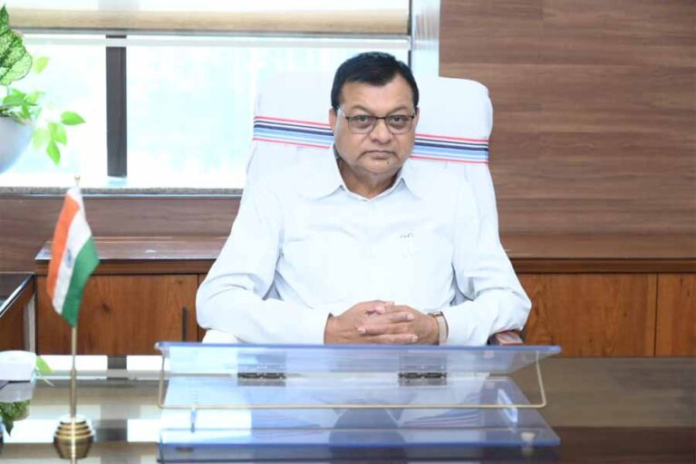 उद्योग मंत्री के प्रयासों से चोटिया से चिरमिरी फोरलेन, मेजर ध्यानचंद चौक से बालको रिंग रोड फोर लेन, कटघोरा से दीपका फोरलेन समेत महत्वपूर्ण सड़कों की मिली स्वीकृति