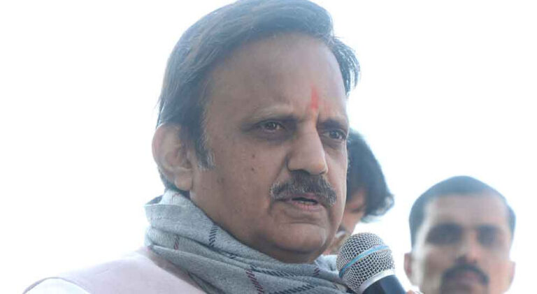 उप मुख्यमंत्री  शुक्ल ने कहा कि मेडिकल कॉलेजों में वेतन संरक्षा (पे-प्रोटेक्शन) के लाभ आवश्यक