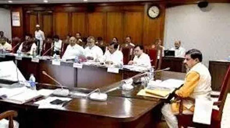 प्रदेश में राजस्व भू-अभिलेखों के लंबित डिजिटाइजेशन के लिए 138 करोड़ 41 लाख रूपये की स्वीकृति: मुख्यमंत्री डॉ. यादव प्रदेश में राजस्व भू-अभिलेखों के लंबित डिजिटाइजेशन के लिए 138 करोड़ 41 लाख रूपये की स्वीकृति: मुख्यमंत्री डॉ. यादव