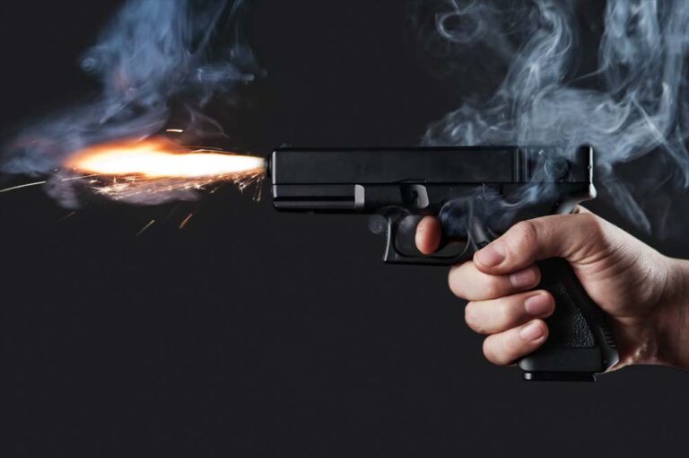 यूपी में एयरफोर्स के चीफ वर्क इंजीनियर की गोली मारकर हत्या, मचा हड़कंप; जांच में जुटी पुलिस