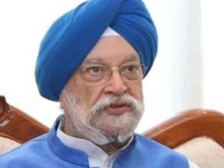 केंद्रीय मंत्री हरदीप सिंह पुरी ने रामलला के दर्शन करने के बाद बोले- अयोध्या सनातन और सिख धर्म का संगम स्थल केंद्रीय मंत्री हरदीप सिंह पुरी ने रामलला के दर्शन करने के बाद बोले- अयोध्या सनातन और सिख धर्म का संगम स्थल