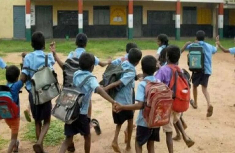 प्रदेश में नवीन शिक्षण सत्र वर्ष 2025-26 की शुरूआत एक अप्रैल से स्कूल चलें हम अभियान के रूप में की जायेगी