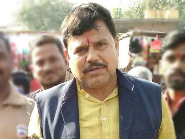 ऊर्जा मंत्री तोमर ने कहा- ट्रांसफार्मर व खंभों से दूर जलाएं होली