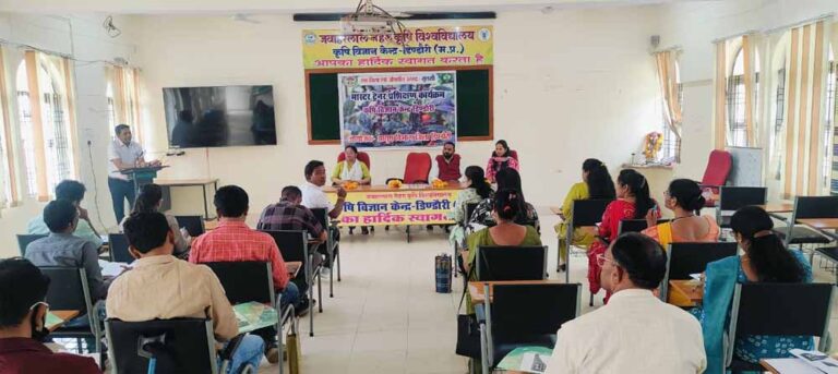 एक जिला एक उत्पाद को लेकर जिला स्तरीय कार्यशाला हुई आयोजित