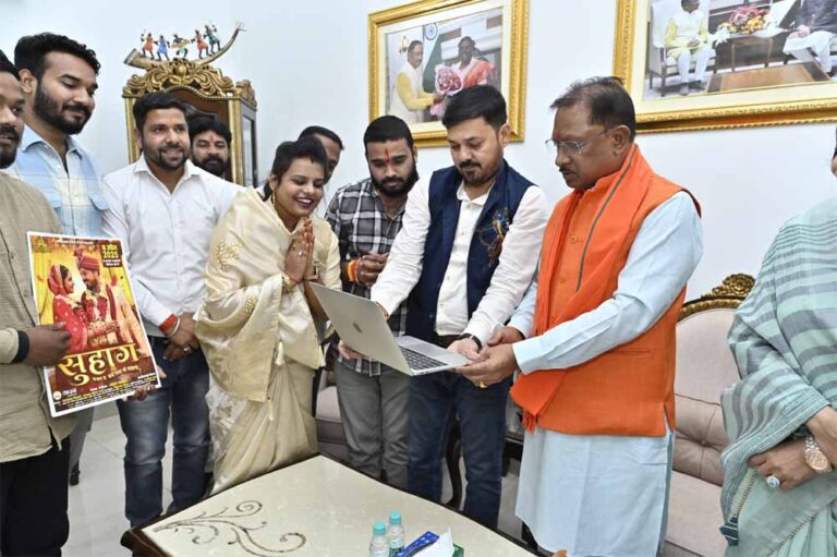 पसंदीदा फिल्म डेस्टिनेशन बनकर उभर रहा है हमारा छत्तीसगढ़ : मुख्यमंत्री साय