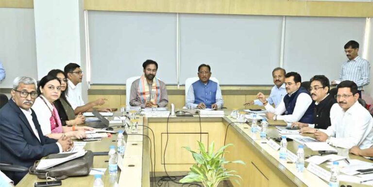 मुख्यमंत्री और केंद्रीय मंत्री ने प्रदाय किया देश के पहले लिथियम ब्लॉक का कंपोजिट लाइसेंस अनुबंध