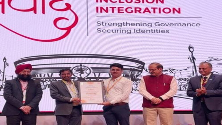 बच्चों के बायोमैट्रिक अपडेट के लिए मिला गौरव, चिप्स की उल्लेखनीय भूमिका